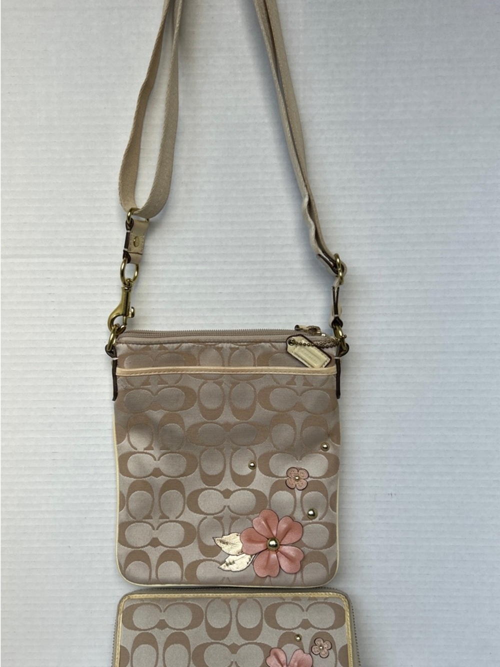 Coach Beige Signature Crossbody Bag with Floral Appliqué and long wallet
